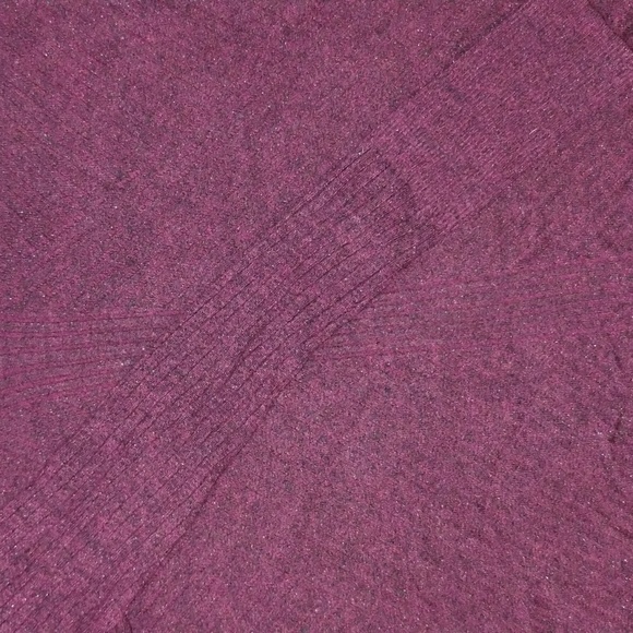 ⭐apt. 9 Slim Fit Women's V Neck Sweater Size Medium Merino Blend Burgundy - Picture 9 of 11